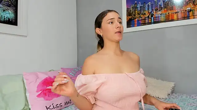 naughtyloverss online show from 20, 3, 2025