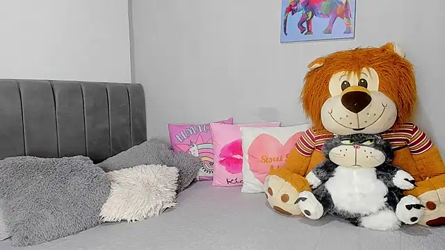 naughtyloverss online show from 20, 9, 2025