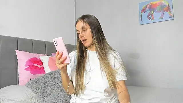 naughtyloverss online show from 1, 10, 2025