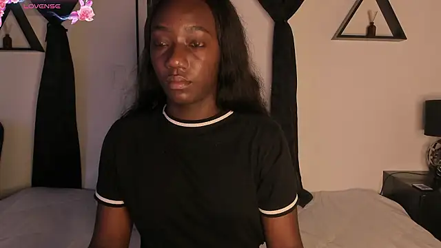 Khenta Michells online show from 17, 2, 2026