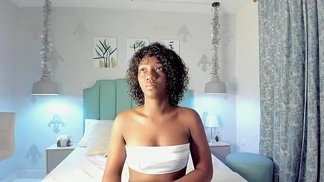 Khenta Michells online show from 19, 3, 2025