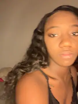 Khenta Michells online show from 17, 11, 2025