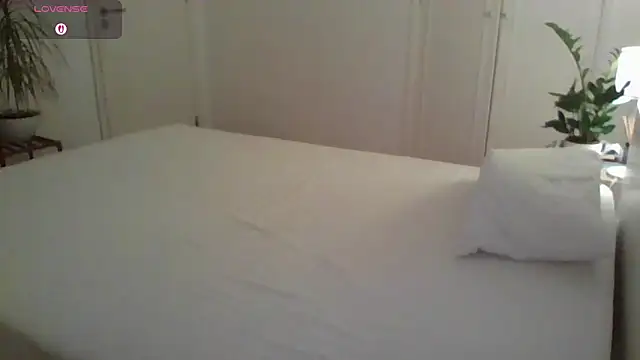 Snapshot of yournextdoorhottie chatting on 24, 5, 2026 yournextdoorhottie online show from 24, 5, 2026