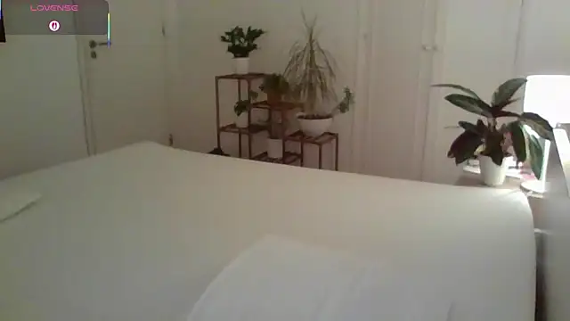 yournextdoorhottie online show from 23, 3, 2026