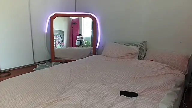 lexifeverr online show from 6, 2, 2025