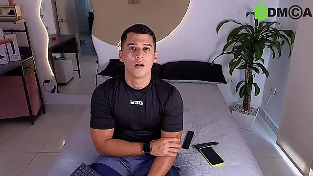 hot69temptation  online show from 8, 4, 2026