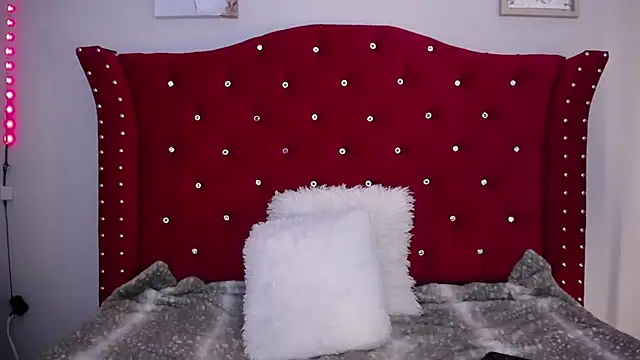 charlotte1-ls online show from 28, 2, 2025