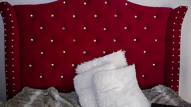 charlotte1-ls online show from 27, 2, 2025