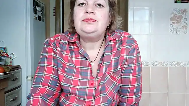 Snapshot of Ettie_Tonia chatting on 24, 2, 2025 Ettie Tonia online show from 24, 2, 2025