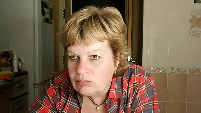 Snapshot of Ettie_Tonia chatting on 15, 3, 2025 Ettie Tonia online show from 15, 3, 2025