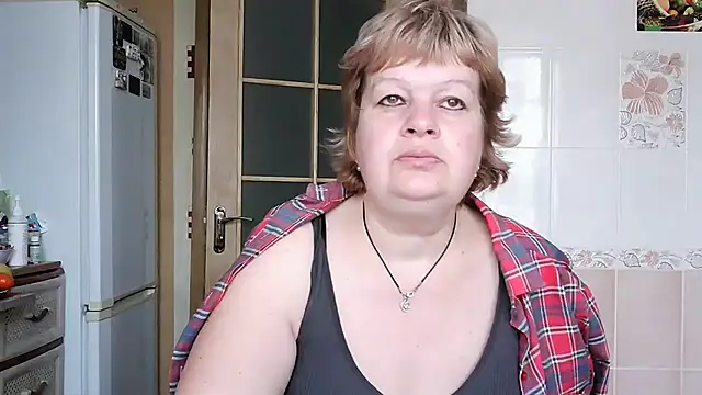 Snapshot of Ettie_Tonia chatting on 15, 3, 2025 Ettie Tonia online show from 15, 3, 2025