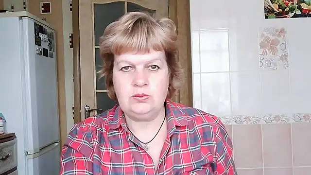 Snapshot of Ettie_Tonia chatting on 19, 3, 2025 Ettie Tonia online show from 19, 3, 2025