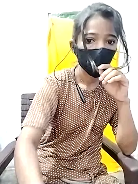 Cute-Ridhima online show from 7, 10, 2025