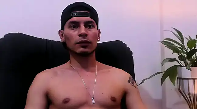 CruzVega online show from 5, 2, 2025