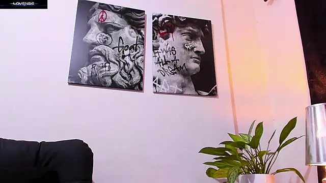 CruzVega online show from 15, 11, 2025