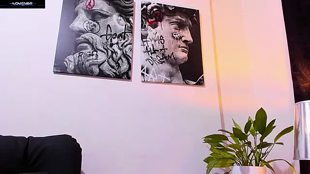 CruzVega online show from 13, 11, 2025