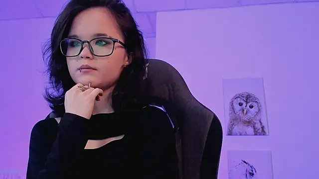 Elainebeness online show from 14, 3, 2025