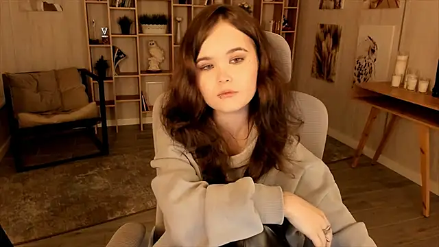 Elainebeness online show from 3, 10, 2025