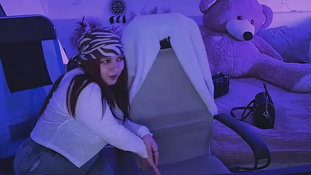 Elainebeness online show from 17, 4, 2026