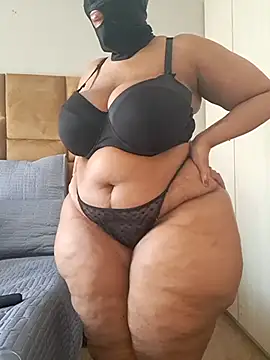 thicktash online show from 9, 10, 2025