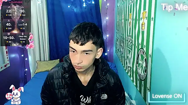 Snapshot of ttimy_x_boy chatting on 5, 12, 2025 ttimy x boy online show from 5, 12, 2025