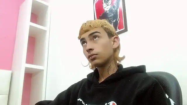 Snapshot of ttimy_x_boy chatting on 19, 2, 2026 ttimy x boy online show from 19, 2, 2026