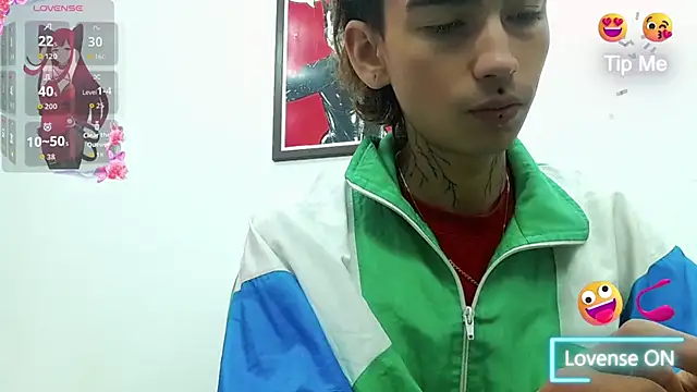 Snapshot of ttimy_x_boy chatting on 17, 10, 2025 ttimy x boy online show from 17, 10, 2025