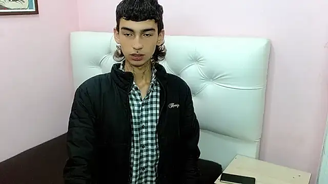 Snapshot of ttimy_x_boy chatting on 12, 1, 2026 ttimy x boy online show from 12, 1, 2026