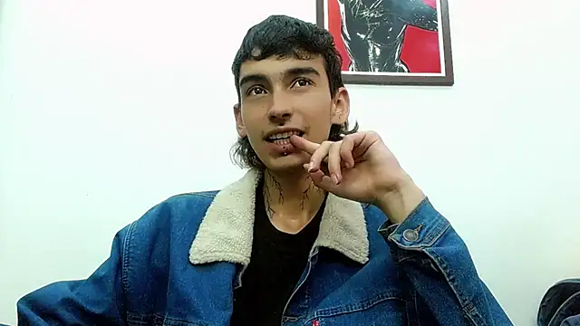 Snapshot of ttimy_x_boy chatting on 7, 1, 2026 ttimy x boy online show from 7, 1, 2026