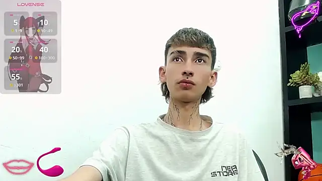 Snapshot of ttimy_x_boy chatting on 12, 9, 2025 ttimy x boy online show from 12, 9, 2025