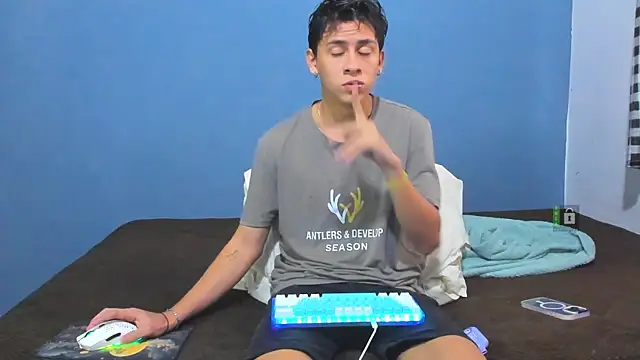 Snapshot of Kanterfun chatting on 4, 12, 2024 Kanterfun online show from 4, 12, 2024