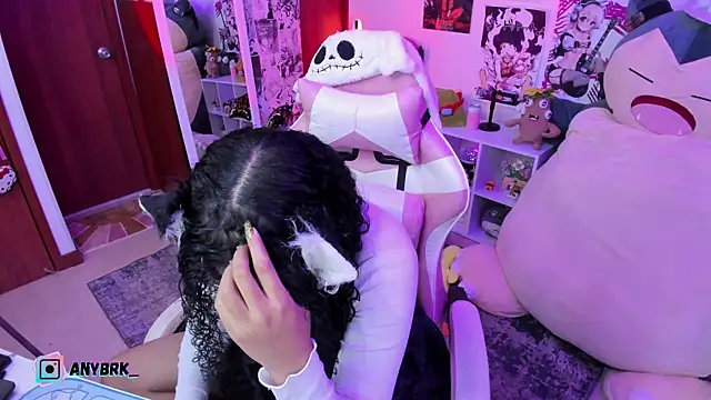 anyburkee online show from 23, 9, 2025