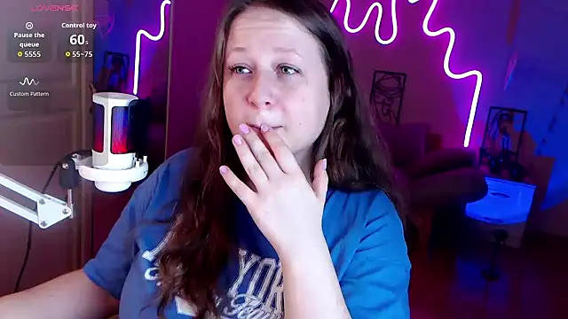 LizzyShine online show from 23, 9, 2025