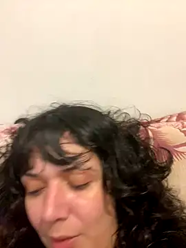 magalunabb online show from 30, 10, 2025