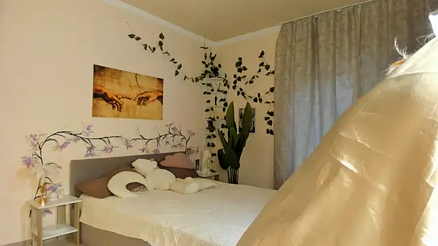 Emily relish online show from 23, 9, 2025