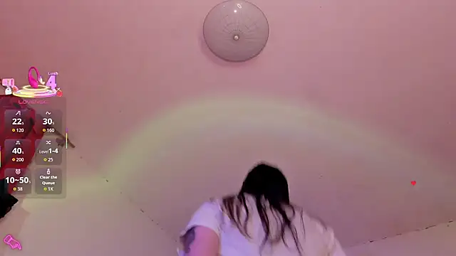 Miss oliviaa online show from 16, 12, 2025