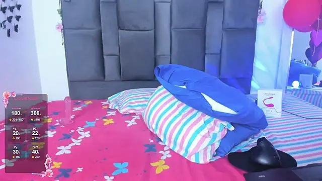 Violett Taylor online show from 21, 3, 2025