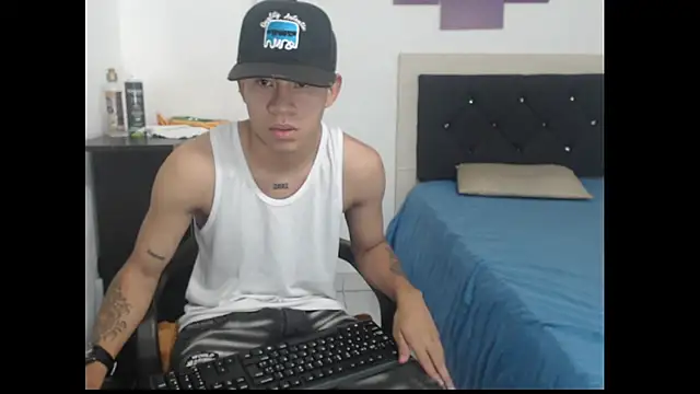 logannth online show from 12, 10, 2025