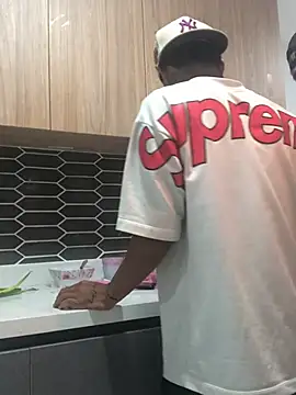 logannth online show from 3, 2, 2026