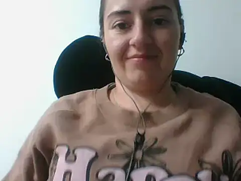  karlie kloss  online show from 6, 2, 2025