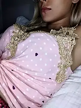 fofinhaa12 online show from 20, 3, 2025