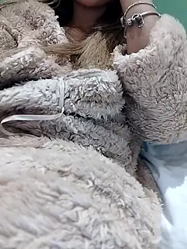 Snapshot of fofinhaa12 chatting on 6, 2, 2026 fofinhaa12 online show from 6, 2, 2026