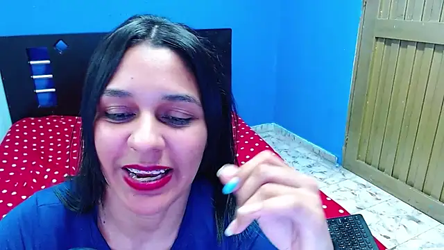 Snapshot of Juicy_pamela5 chatting on 5, 12, 2024 Juicy pamela5 online show from 5, 12, 2024