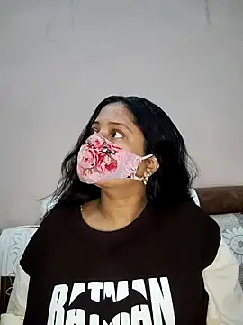 bigtitsqueen online show from 15, 11, 2025