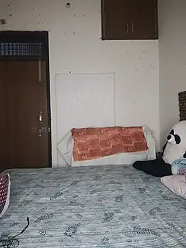 bigtitsqueen online show from 9, 7, 2026