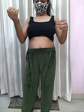 bigtitsqueen online show from 12, 1, 2025