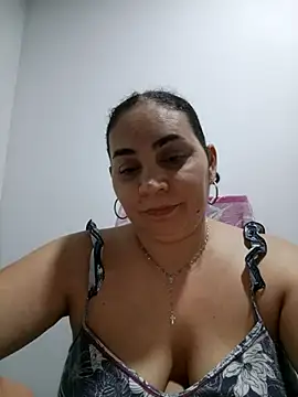 MirandaSoto online show from 29, 9, 2025