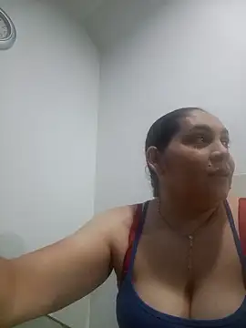 MirandaSoto online show from 8, 4, 2026