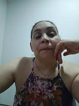 Snapshot of MirandaSoto chatting on 2, 7, 2026 MirandaSoto online show from 2, 7, 2026