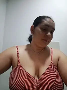 MirandaSoto online show from 29, 10, 2025